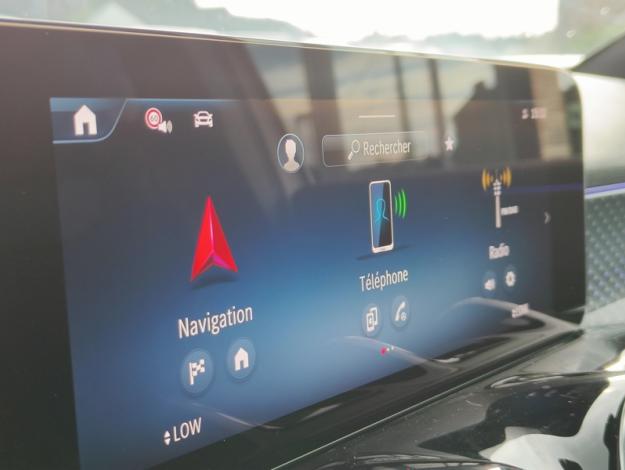 MERCEDES-BENZ GLB 180 Star Edition  