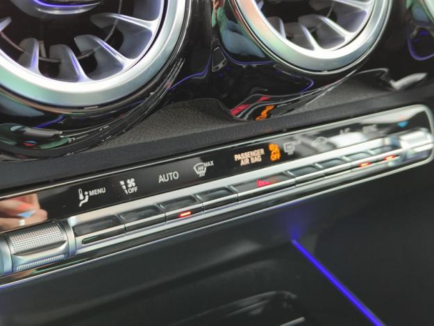 MERCEDES-BENZ GLB 180 Star Edition  