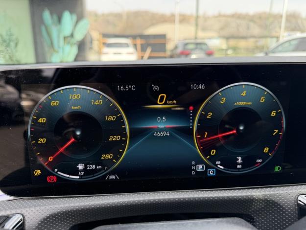 MERCEDES-BENZ CLA 180 SB AMG Pack Night Toit Pano  