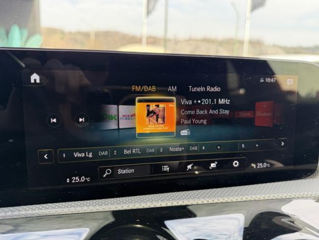 MERCEDES-BENZ CLA 180 SB AMG Pack Night Toit Pano  