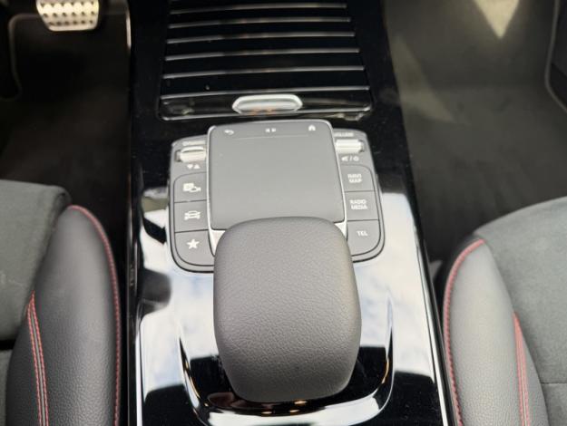 MERCEDES-BENZ CLA 180 SB AMG Pack Night Toit Pano  