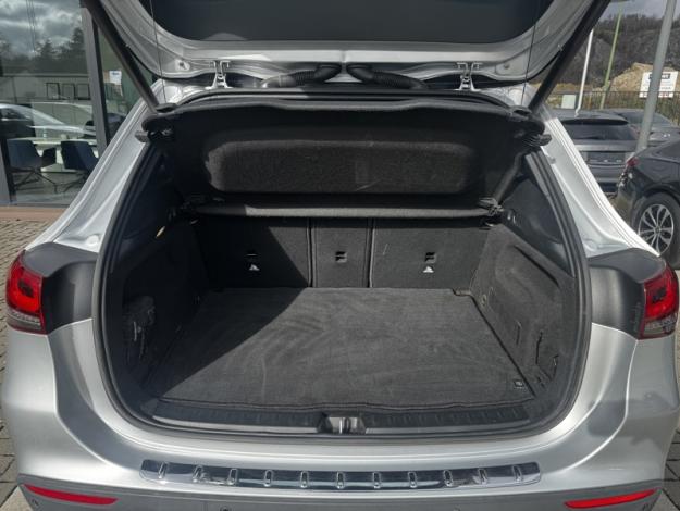 MERCEDES-BENZ GLA 200 d Business Line  
