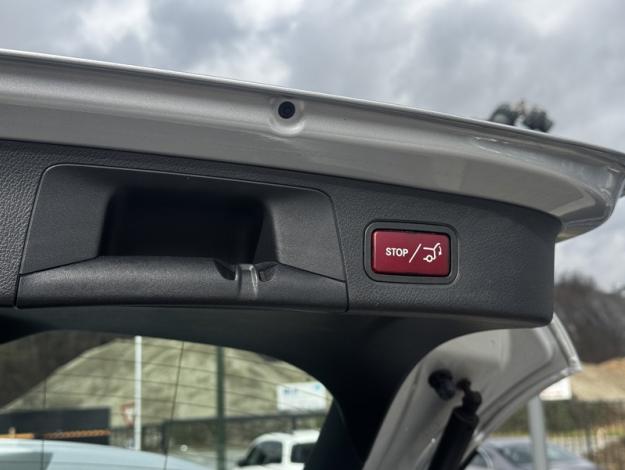 MERCEDES-BENZ GLA 200 d Business Line  