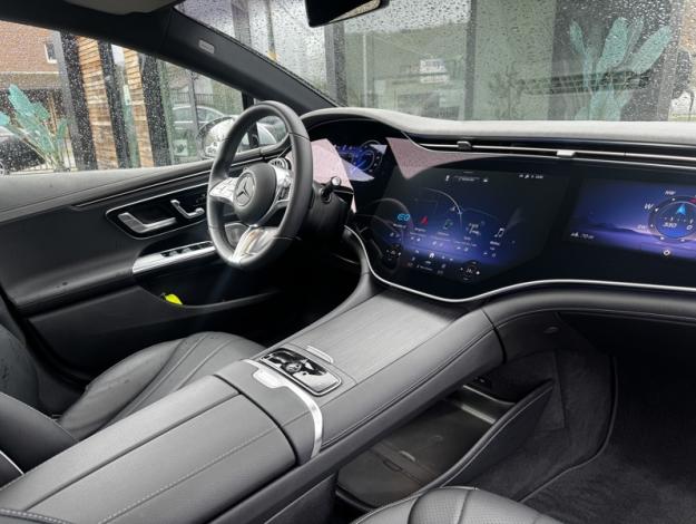 MERCEDES-BENZ EQE EQE 300