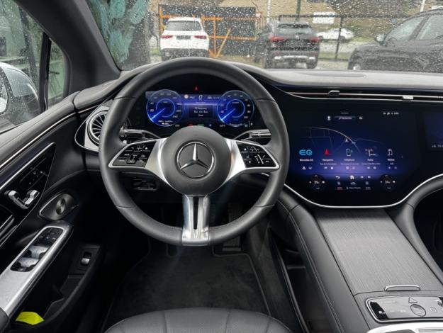 MERCEDES-BENZ EQE EQE 300