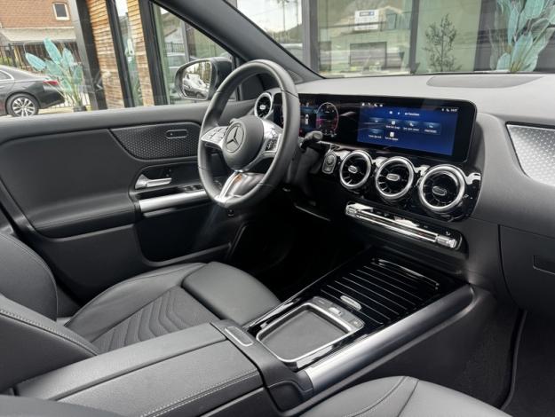 MERCEDES-BENZ GLA 180 d Business Line  