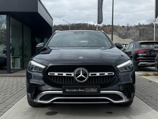 MERCEDES-BENZ GLA 180 d Business Line  
