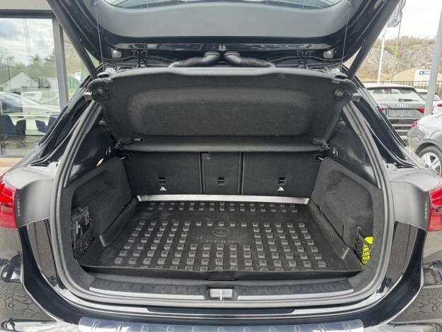 MERCEDES-BENZ GLA 180 d Business Line  