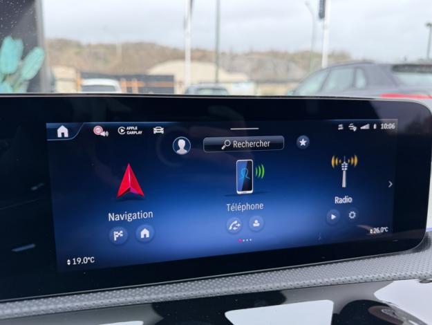 MERCEDES-BENZ CLA 180 CLA 180 d Shooting Brake AMG Line  