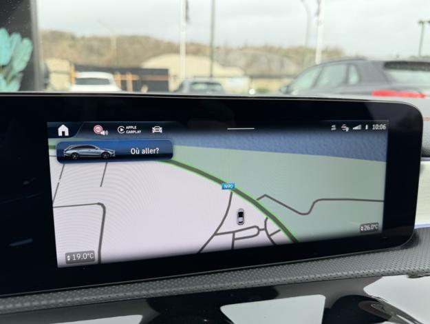 MERCEDES-BENZ CLA 180 CLA 180 d Shooting Brake AMG Line  