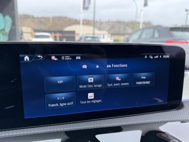 MERCEDES-BENZ CLA 180 CLA 180 d Shooting Brake AMG Line  