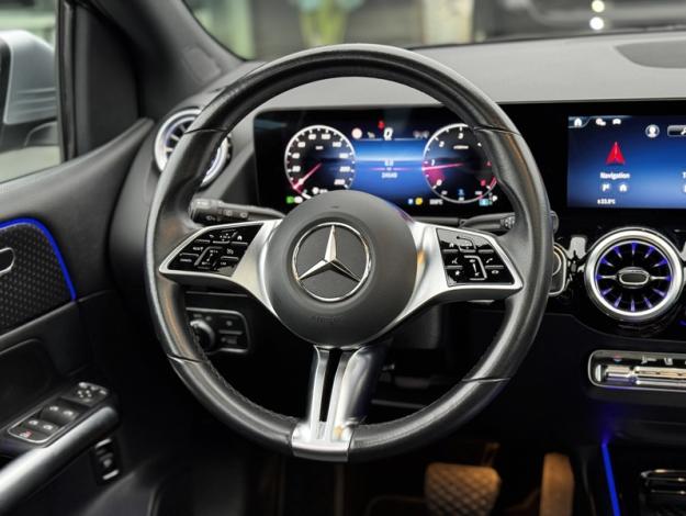 MERCEDES-BENZ B 180 d Luxury Line  