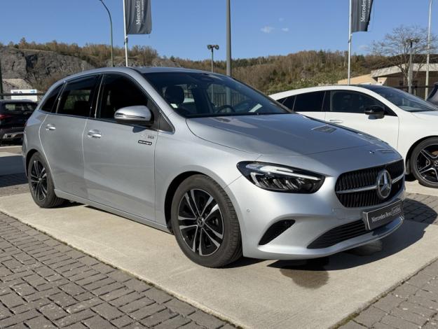 MERCEDES-BENZ B-Klasse B 180 d