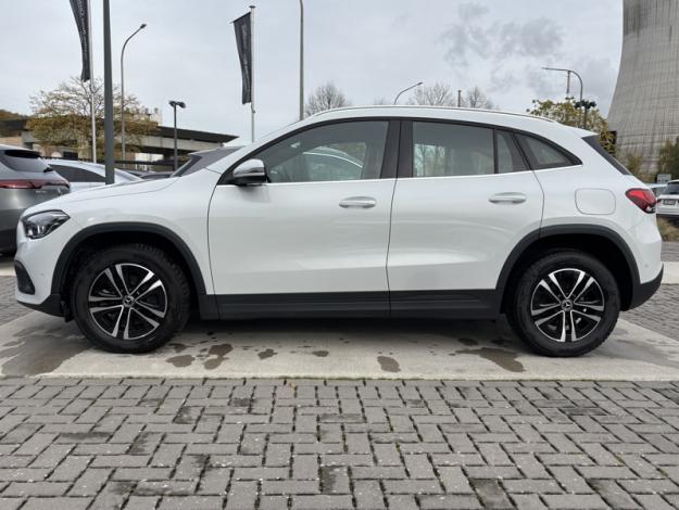 MERCEDES-BENZ GLA 180 d Luxury Line  