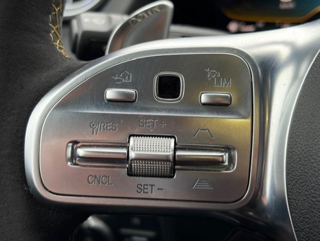 MERCEDES-BENZ GLA 45 S AMG Sièges Perf Toit Pano 4matic+  