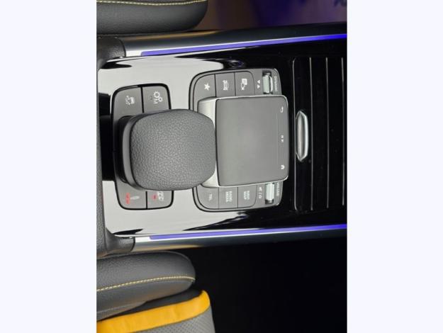 MERCEDES-BENZ GLA 45 S AMG Sièges Perf Toit Pano 4matic+  