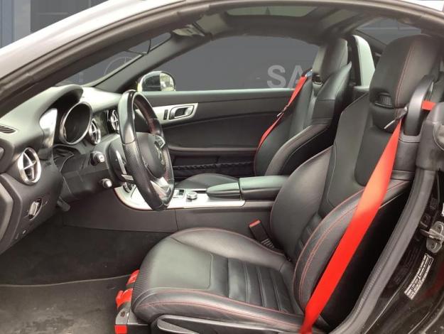 MERCEDES-BENZ SLC 180 AMG Line  
