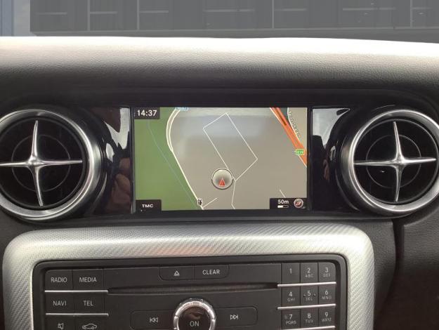 MERCEDES-BENZ SLC 180 AMG Line  