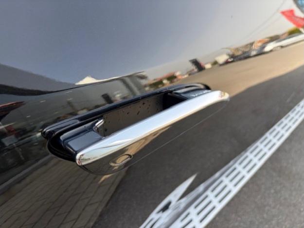 MERCEDES-BENZ EQE EQE 300 SUV