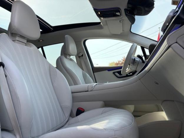 MERCEDES-BENZ EQE EQE 300 SUV