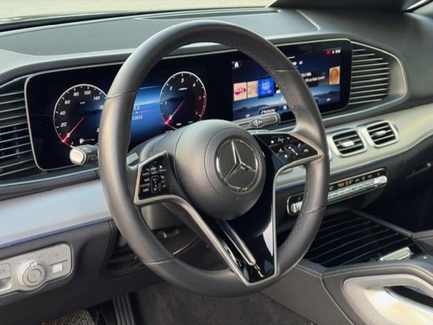 MERCEDES-BENZ GLE 300 d 4M Toit Pano  