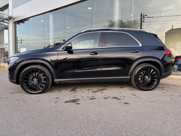 MERCEDES-BENZ GLE 300 d 4M Toit Pano  