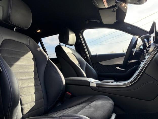 MERCEDES-BENZ GLC 200 d AMG Pack Night  