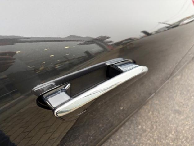 MERCEDES-BENZ EQE 300 Berline AMG Pack Night  