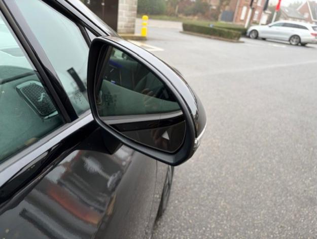 MERCEDES-BENZ EQE 300 Berline AMG Pack Night  