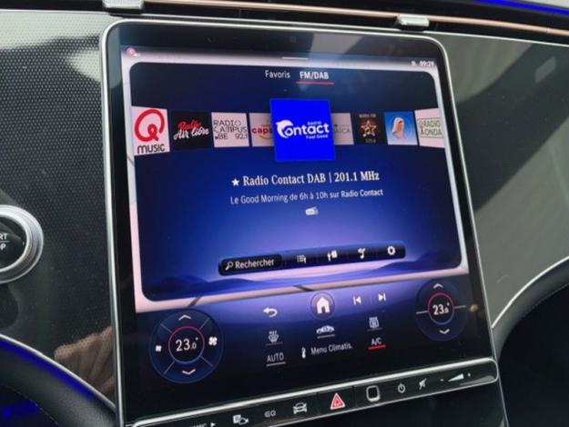 MERCEDES-BENZ EQE 300 Berline AMG Pack Night  