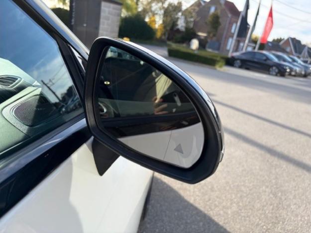 MERCEDES-BENZ CLE 300 e Coupé AMG Line Pano Burmester  