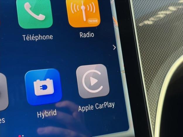 MERCEDES-BENZ CLE 300 e Coupé AMG Line Pano Burmester  