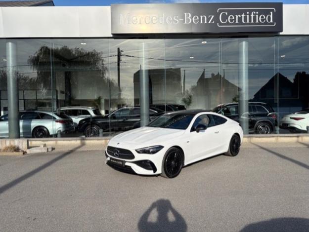 MERCEDES-BENZ CLE 300 e Coupé AMG Line Pano Burmester  