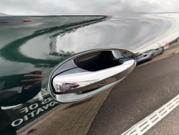 MERCEDES-BENZ GLE-Klasse GLE 300 d 4MATIC Off-Roader