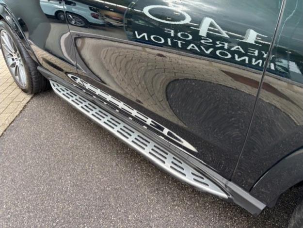 MERCEDES-BENZ GLE-Klasse GLE 300 d 4MATIC Off-Roader