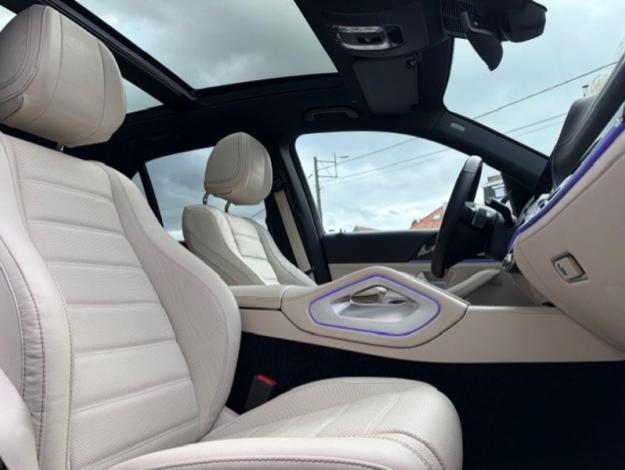 MERCEDES-BENZ GLE-Klasse GLE 300 d 4MATIC Off-Roader