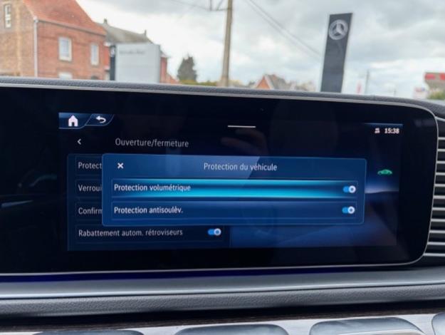 MERCEDES-BENZ GLE-Klasse GLE 300 d 4MATIC Off-Roader