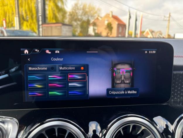 MERCEDES-BENZ EQB EQB 300 4MATIC