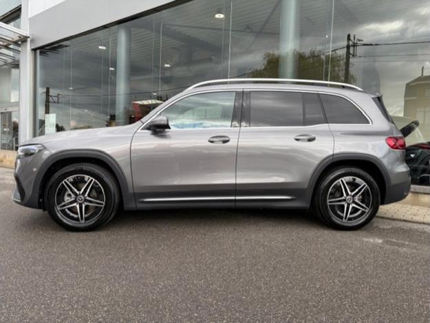 MERCEDES-BENZ EQB 300 4MATIC AMG Line  