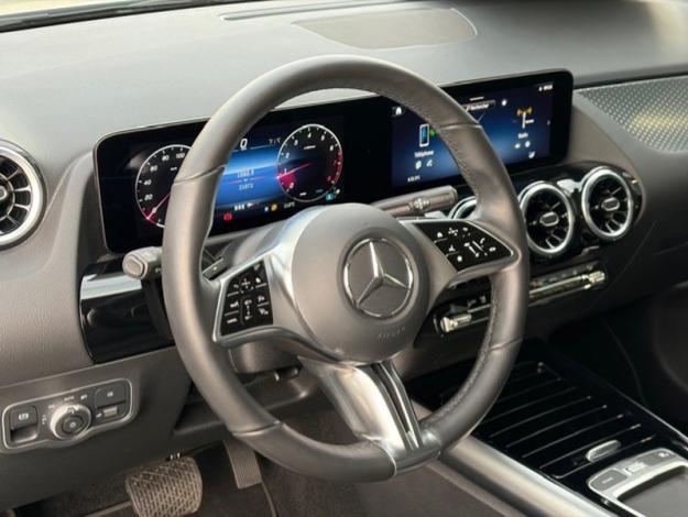 MERCEDES-BENZ B 180 Luxury Line Facelift  