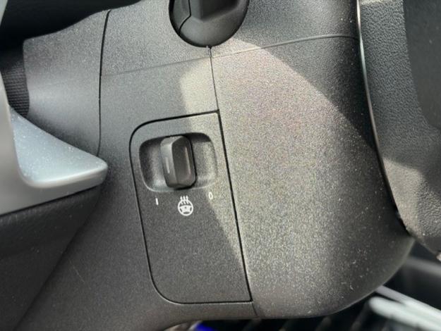 MERCEDES-BENZ EQB 300 4MATIC Luxury Line Facelift  