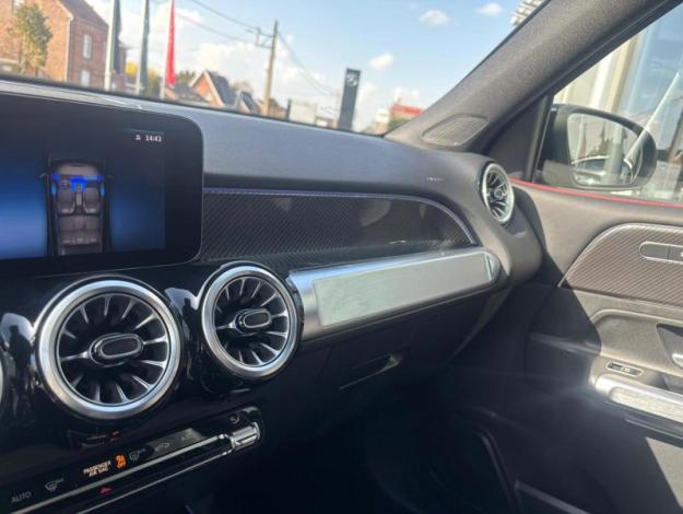 MERCEDES-BENZ GLB 180 AMG Line Facelift  