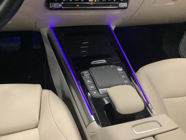 MERCEDES-BENZ EQA EQA 250 SUV