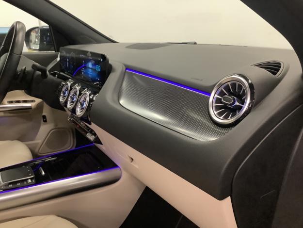 MERCEDES-BENZ EQA EQA 250 SUV