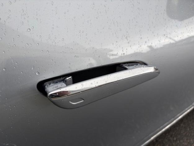 MERCEDES-BENZ EQE 300 Berline HyperScreen Pano Burmester  