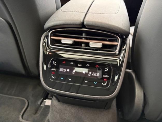 MERCEDES-BENZ EQE 300 Berline HyperScreen Pano Burmester  