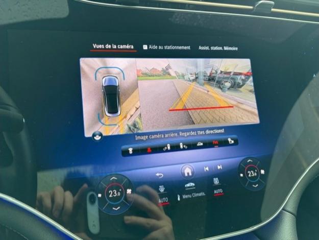 MERCEDES-BENZ EQE 300 Berline HyperScreen Pano Burmester  