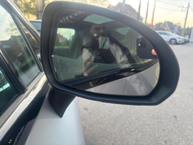 MERCEDES-BENZ EQE EQE 350+