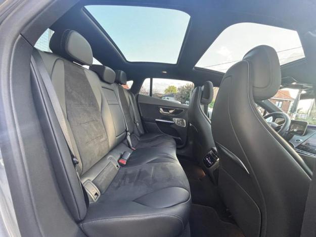 MERCEDES-BENZ EQE EQE 350+