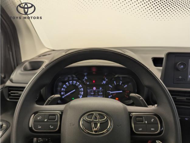 TOYOTA Proace City Verso 1.5 MEDIUM 130 D-4D DYNAMIC  BVA  7PLACES